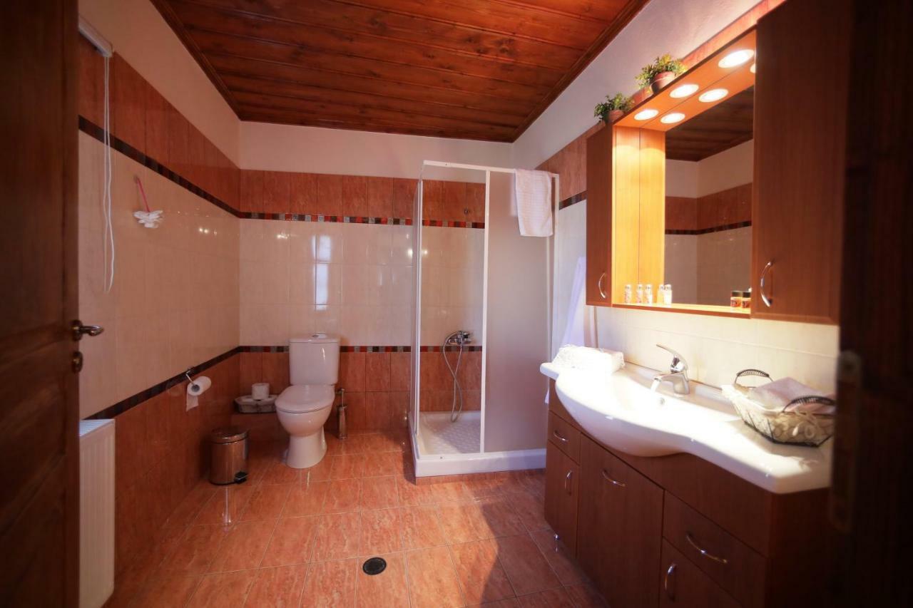 Dora'S House At Agios Germanos Prespes Guest House Exterior photo