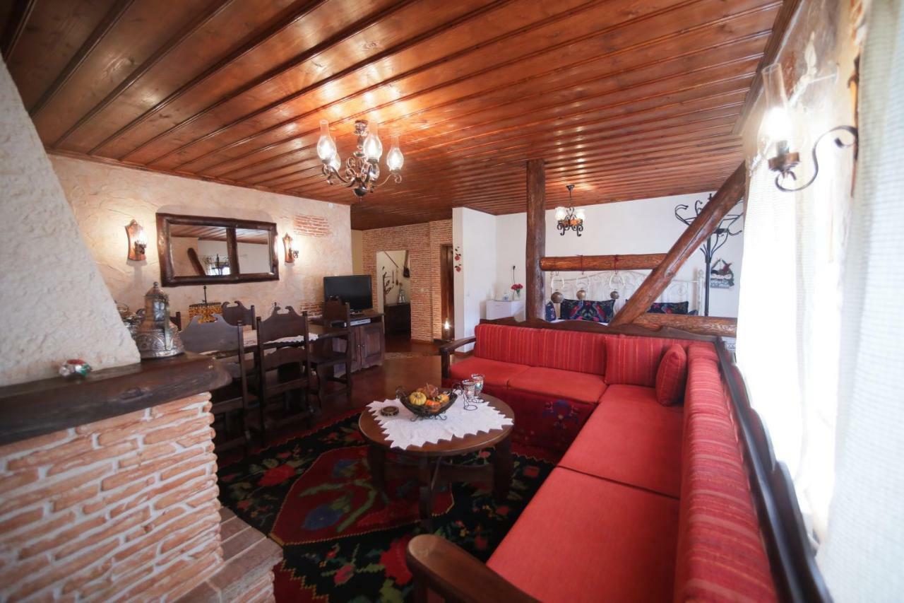Dora'S House At Agios Germanos Prespes Guest House Exterior photo